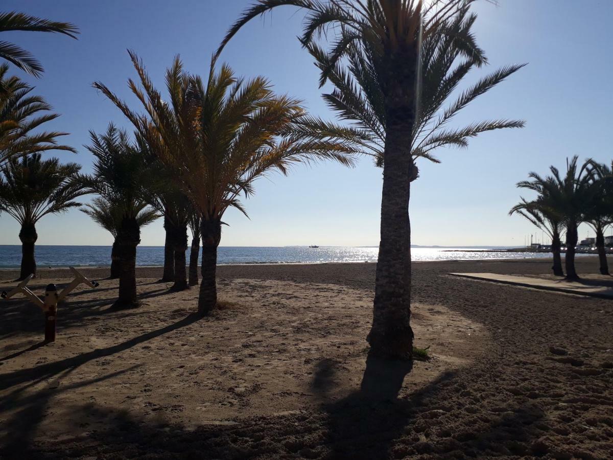 2 Bedroom'S Flat On The Beach, City Center, 1 Line Santa Pola Extérieur photo